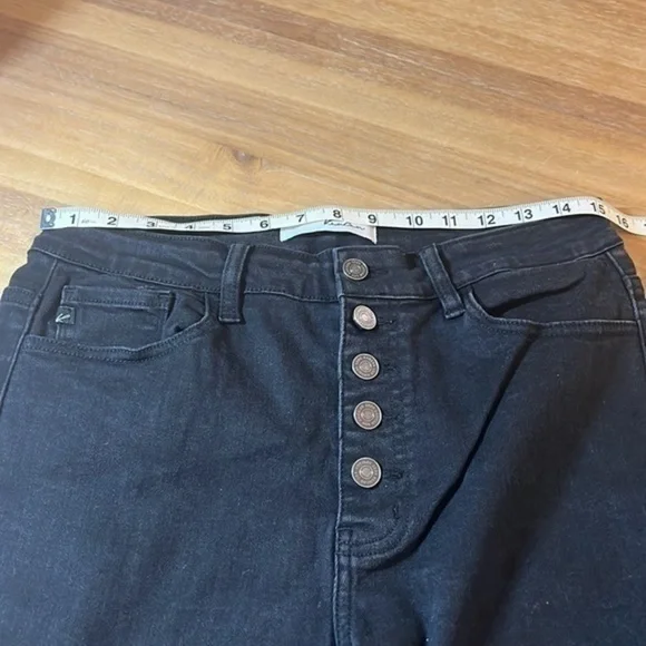 KanCan Black Distressed Jeans Size 11/29 - Picture 3 of 10